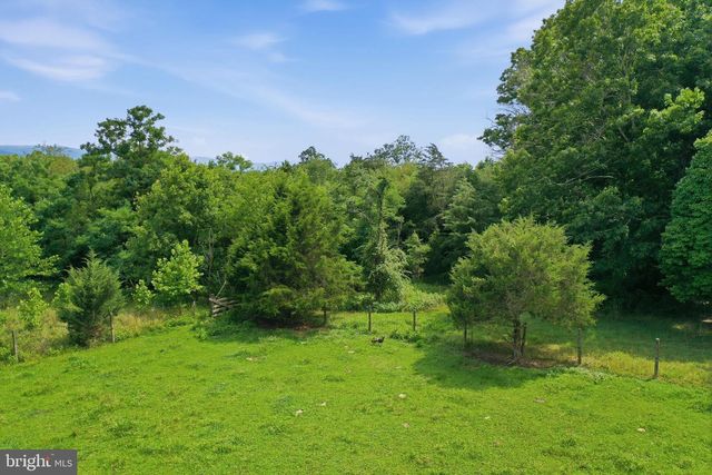 1201 PILGRIMS WAY, Bentonville, VA 22610