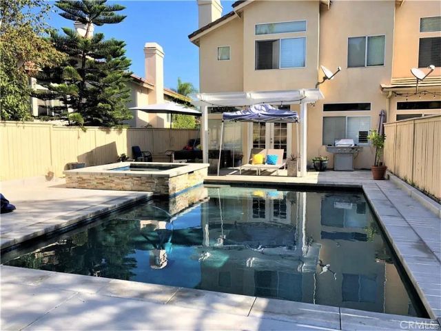 971 S Flintridge Way, Anaheim Hills, CA 92808