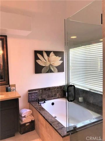 971 S Flintridge Way, Anaheim Hills, CA 92808