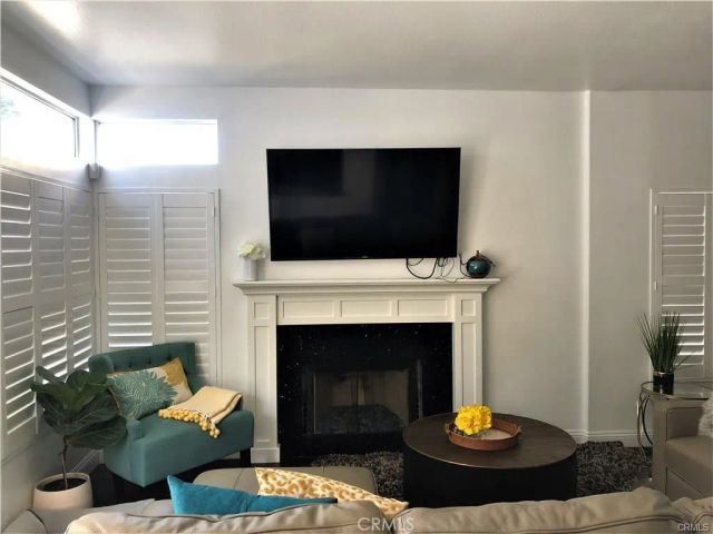 971 S Flintridge Way, Anaheim Hills, CA 92808
