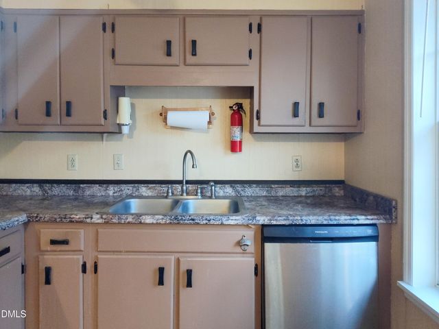 205 Darrel Road, La Grange, NC 28551