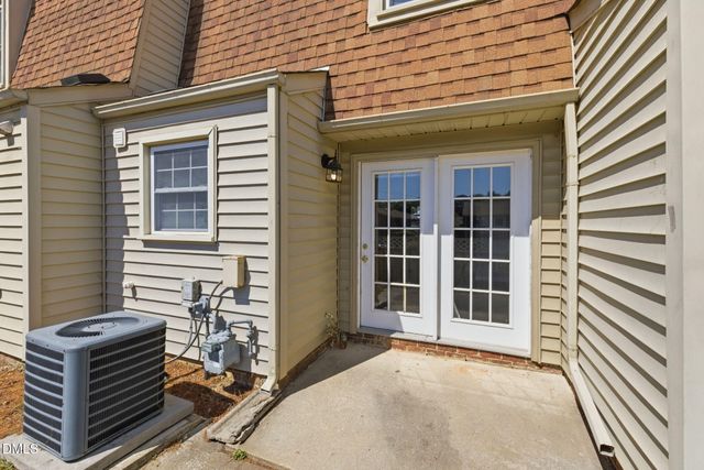 145 Jones Franklin Road D, Raleigh, NC 27606