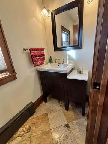 802 E Silver Spring DRIVE, Whitefish Bay, WI 53217