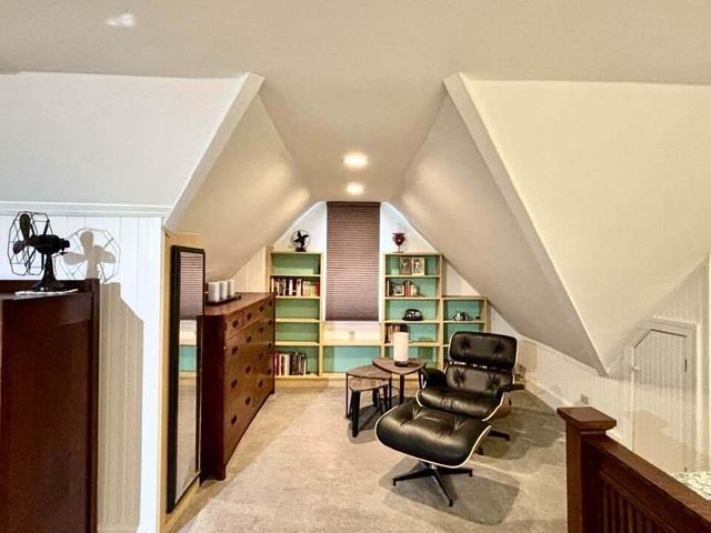 802 E Silver Spring DRIVE, Whitefish Bay, WI 53217