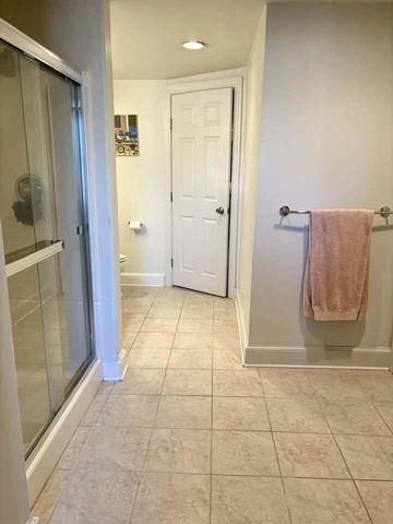 802 E Silver Spring DRIVE, Whitefish Bay, WI 53217