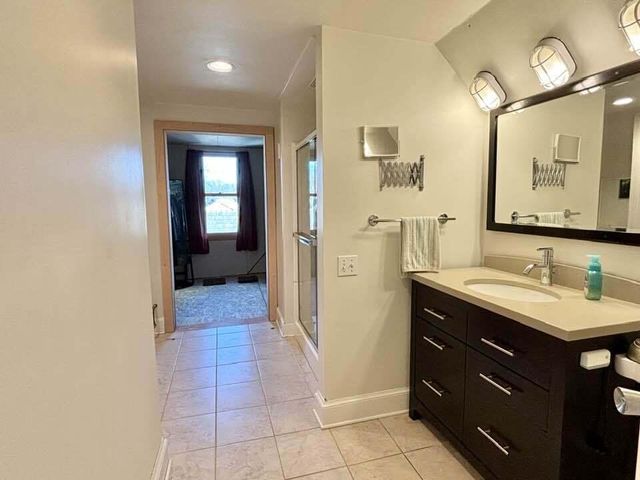 802 E Silver Spring DRIVE, Whitefish Bay, WI 53217