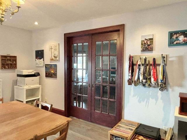 802 E Silver Spring DRIVE, Whitefish Bay, WI 53217