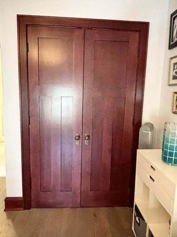 802 E Silver Spring DRIVE, Whitefish Bay, WI 53217