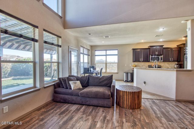14325 ARABIAN POINT, El Paso, TX 79938