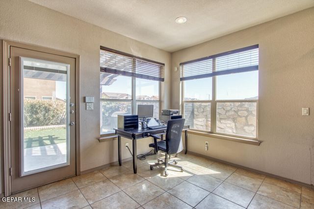 14325 ARABIAN POINT, El Paso, TX 79938