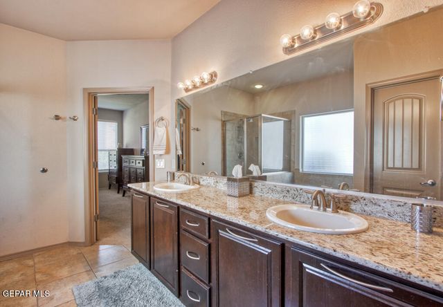 14325 ARABIAN POINT, El Paso, TX 79938