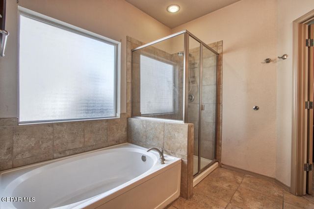 14325 ARABIAN POINT, El Paso, TX 79938