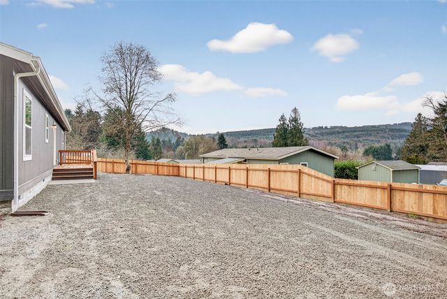 707 10th Street, Vader, WA 98593