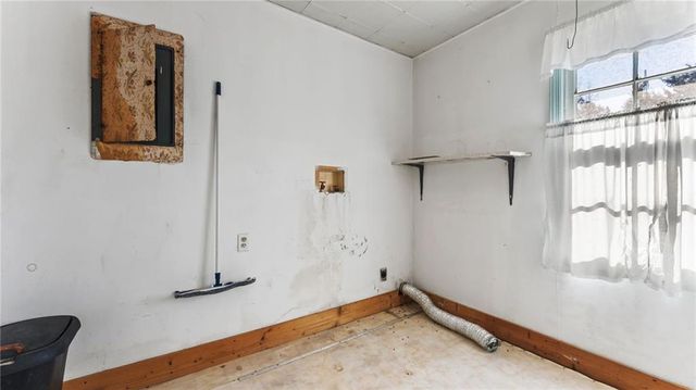 6902 Blacks Bluff SW Road, Cave Spring, GA 30124