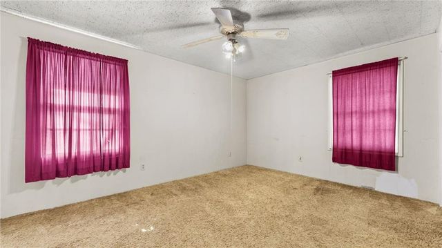 6902 Blacks Bluff SW Road, Cave Spring, GA 30124