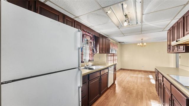 6902 Blacks Bluff SW Road, Cave Spring, GA 30124