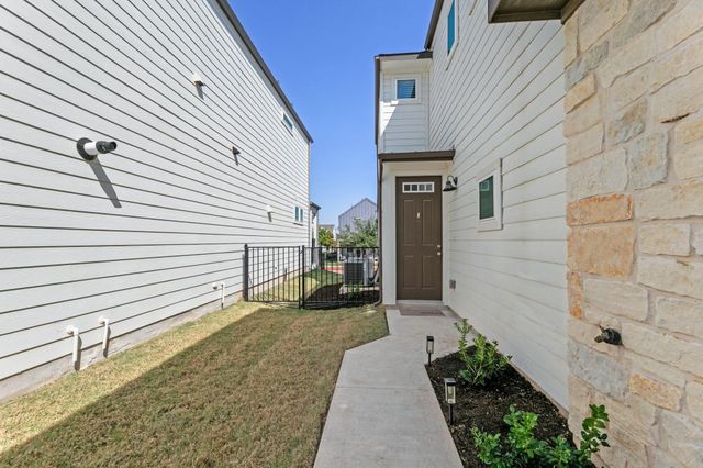 7312 Travertine Spring DR, Austin, TX 78744