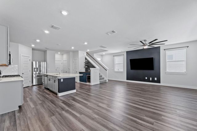 7312 Travertine Spring DR, Austin, TX 78744