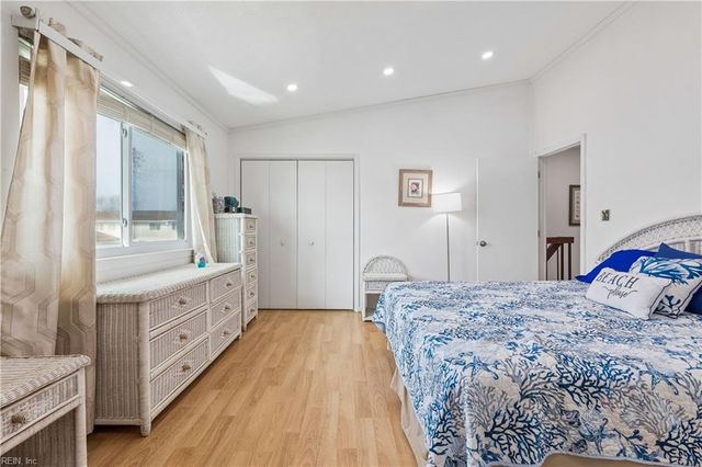 9 Cantamar CT, Hampton, VA 23664