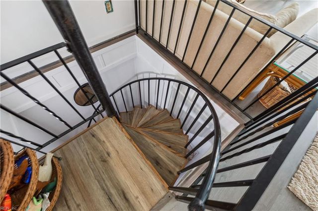 9 Cantamar CT, Hampton, VA 23664