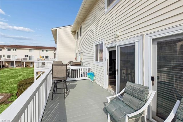 9 Cantamar CT, Hampton, VA 23664