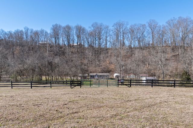 3545 New Highway 7, Santa Fe, TN 38482