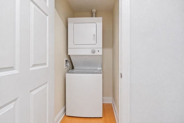 95 Conant St 214, Concord, MA 01742