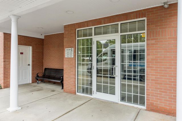 95 Conant St 214, Concord, MA 01742