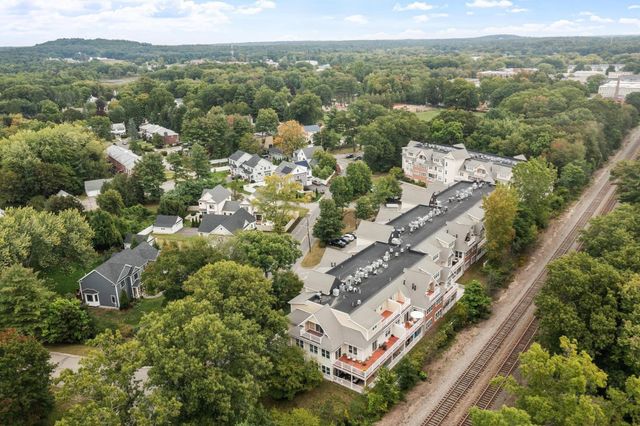 95 Conant St 214, Concord, MA 01742