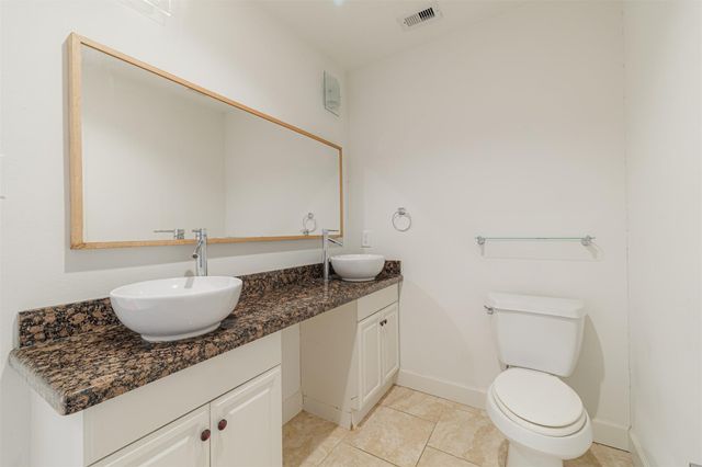 2438 Albans Road, Houston, TX 77005