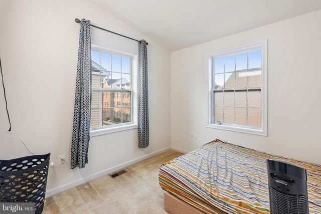 22551 CAMBRIDGEPORT SQ, Ashburn, VA 20148