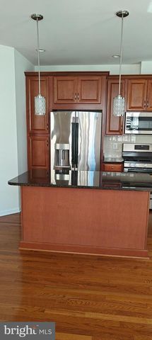 22551 CAMBRIDGEPORT SQ, Ashburn, VA 20148