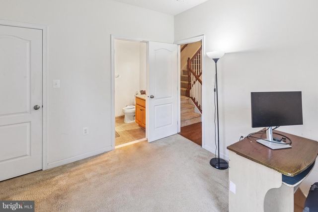 22551 CAMBRIDGEPORT SQ, Ashburn, VA 20148