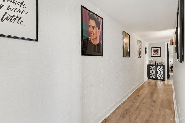 880 Rue De La Paix, Cincinnati, OH 45220