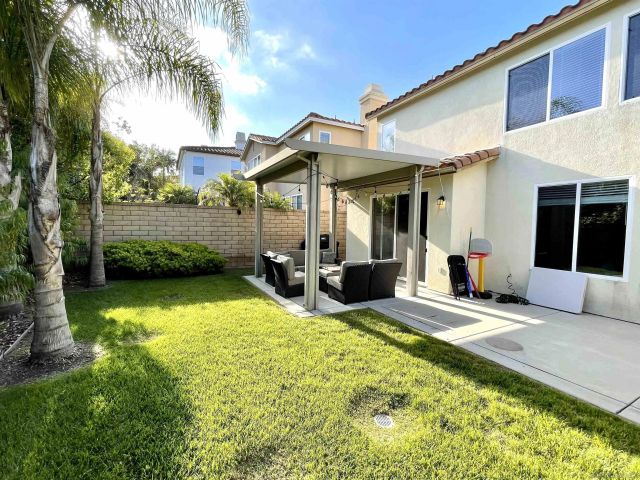 5563 Gamay Way, San Diego, CA 92130