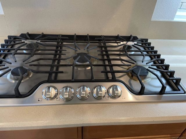 5563 Gamay Way, San Diego, CA 92130