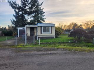 403 ROSEDELL St, Amity, OR 97101