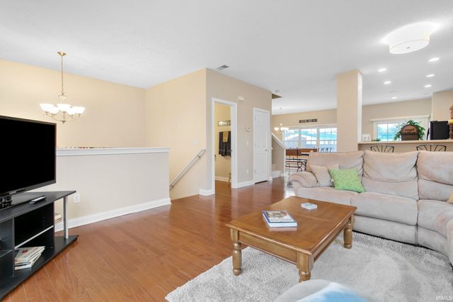 127 Clancey Street, South Bend, IN 46637