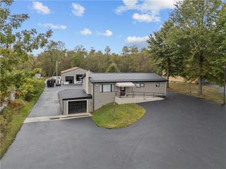 576 Pittsburgh Rd, Penn Twp, PA 16002