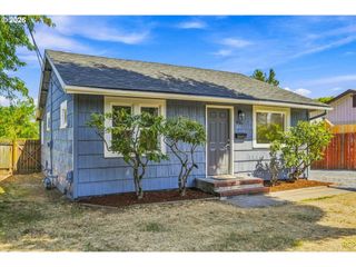 9103 Ne PRESCOTT St, Portland, OR 97220