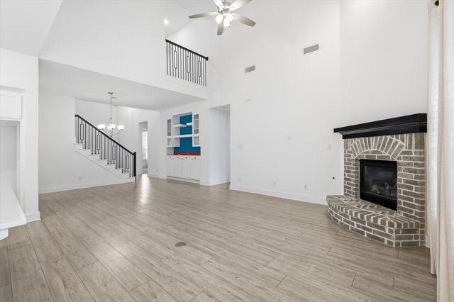 9416 Trailway Drive, Oak Point, TX 75068