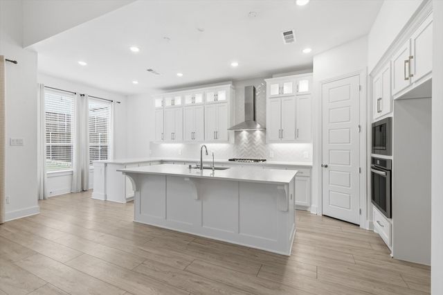 9416 Trailway Drive, Oak Point, TX 75068