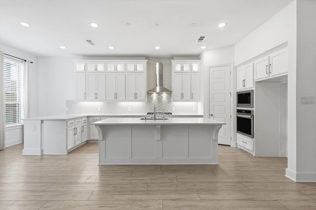 9416 Trailway Drive, Oak Point, TX 75068