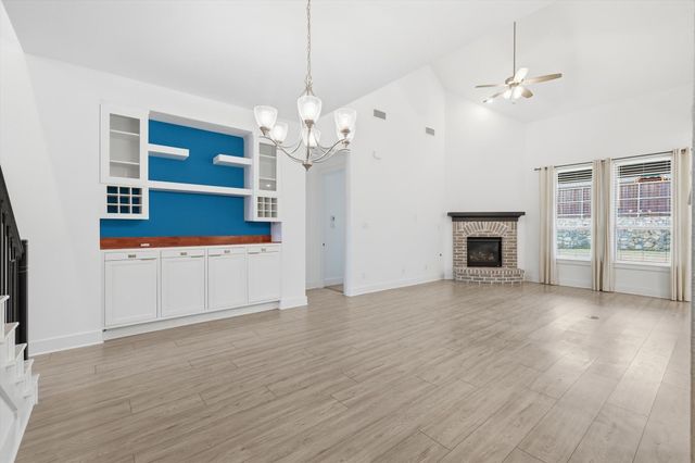 9416 Trailway Drive, Oak Point, TX 75068