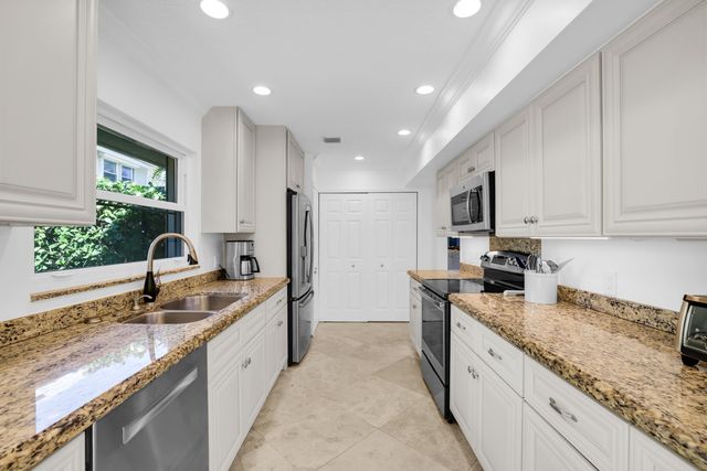 4161 U.s. Hwy 1 I2, Jupiter, FL 33477