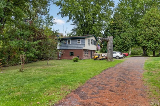 153-55 County Route 57, Schroeppel, NY 13135
