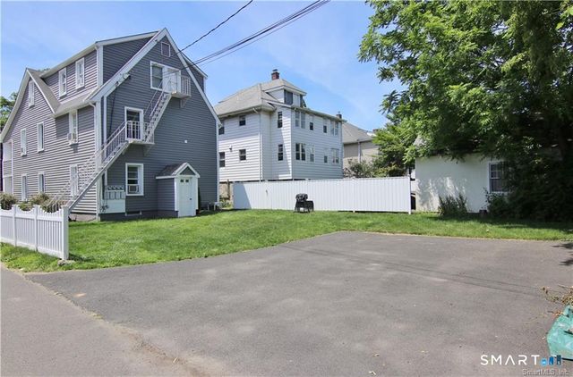7 Bible Street 1, Greenwich, CT 06807
