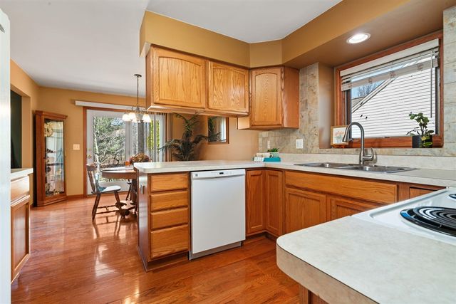 3721 Bristol Drive, Dexter, MI 48130