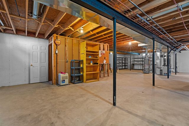 3721 Bristol Drive, Dexter, MI 48130