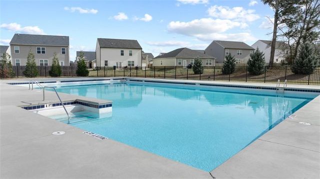 105 Montgomery Drive, Stockbridge, GA 30281